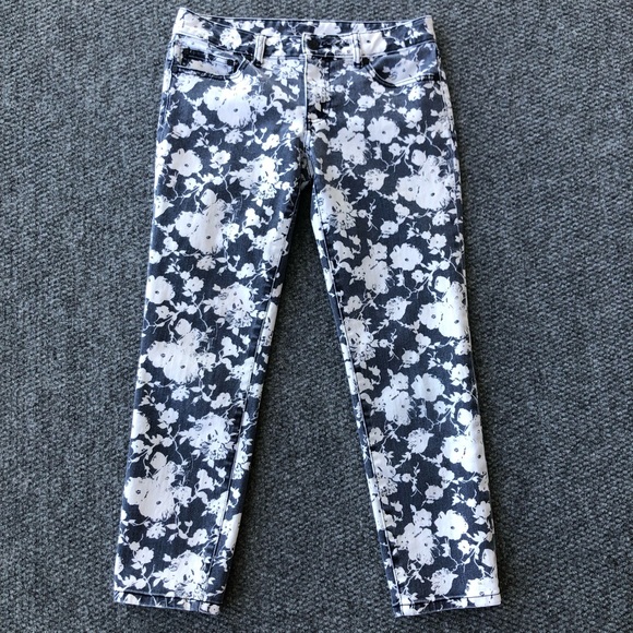 Tory Burch Denim - Tory Burch Alexa cropped skinny floral jeans size 27